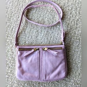 NWOT Fossil spring purse Women's purse Fossil lavender over shoulder purse
